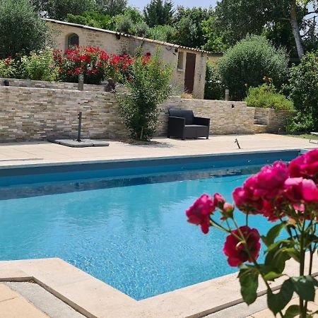 3 indépendants dans villa avec piscine terrasse, jardin, parking clos, wifi Meyreuil Esterno foto